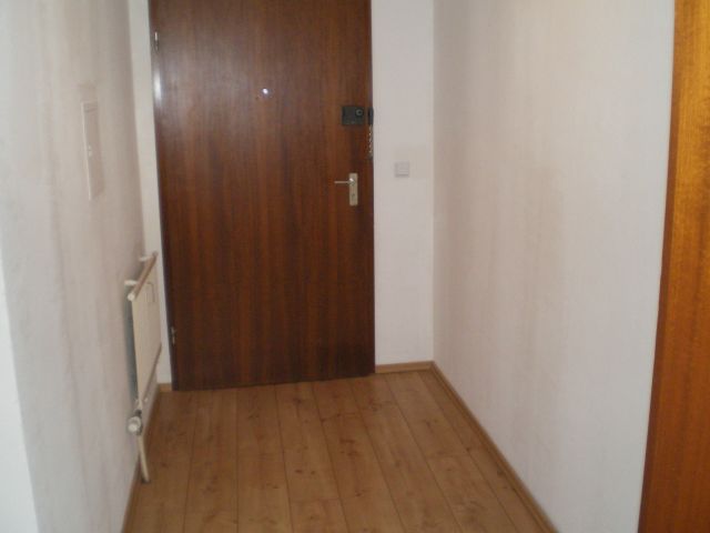 Charmante 2-Zimmer-Terrassenwohnung mit großer Dachterrasse