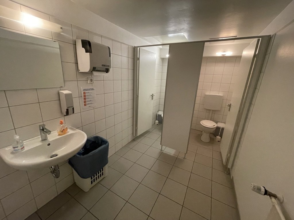 Damen WC