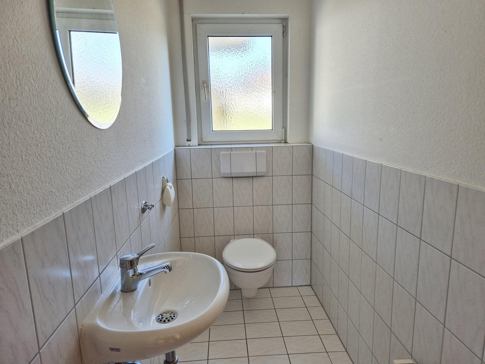 Wohnung EG - Gäste-WC