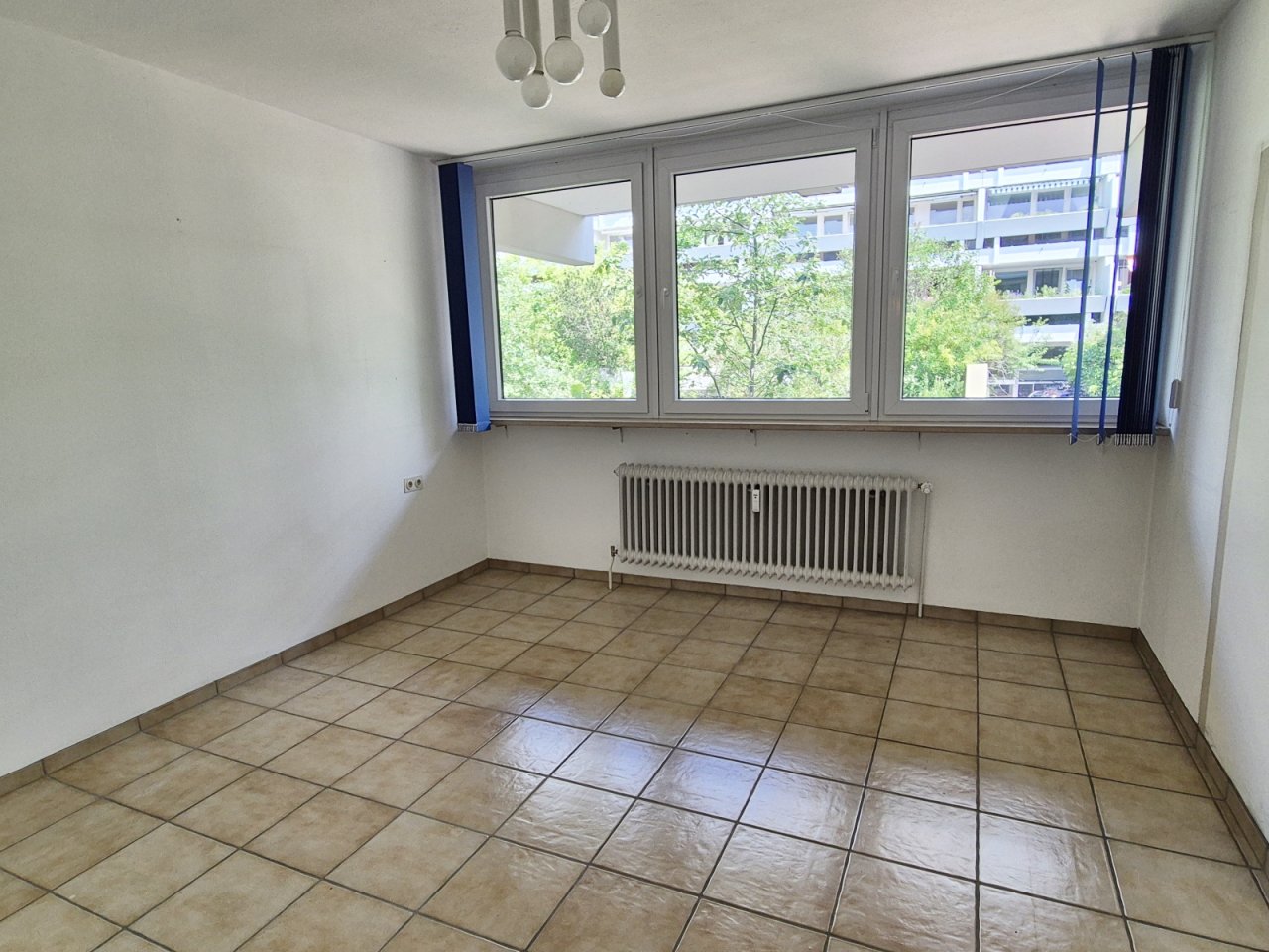 Schlafzimmer 2. OG Schlafzimmer 2. OG