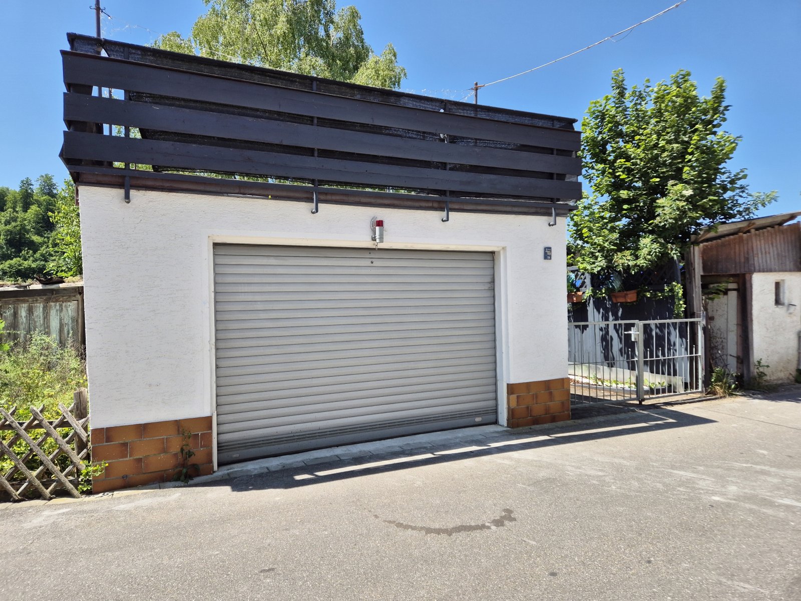 Einzelgarage mit Dachterrasse Einzelgarage mit Dachterrasse