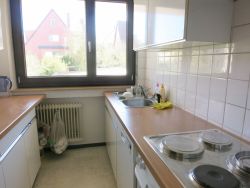 Küche mit funktionaler Einbauküche